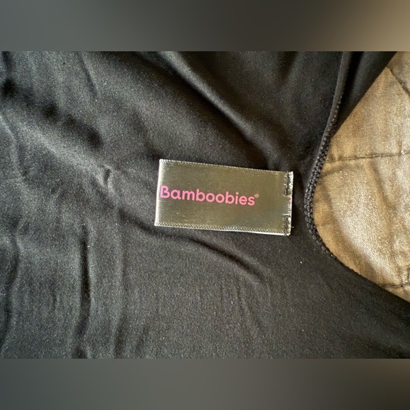 BUNDLE - lot of 5 nursing bamboo breastfeeding covers + bonus breast pads - Picture 2 of 16